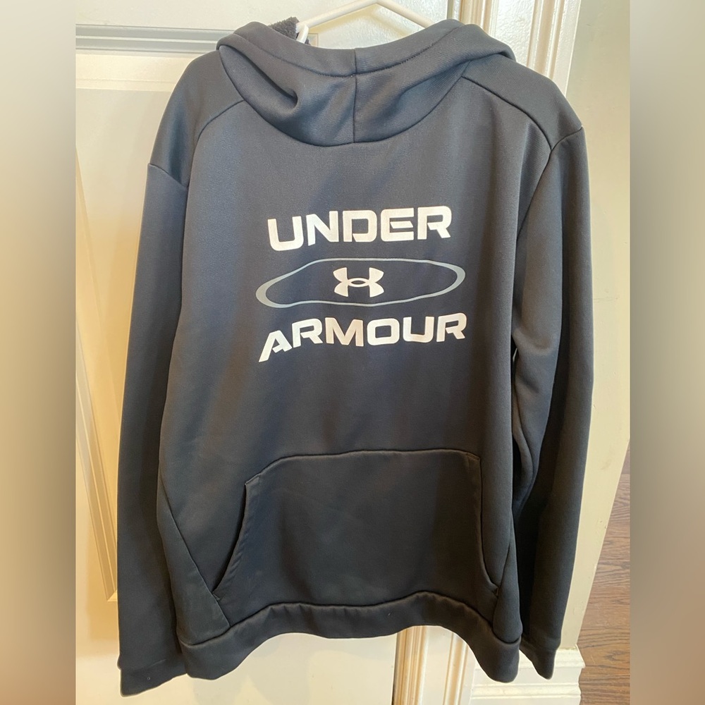Youth Large Black Under Armour Hoodie
